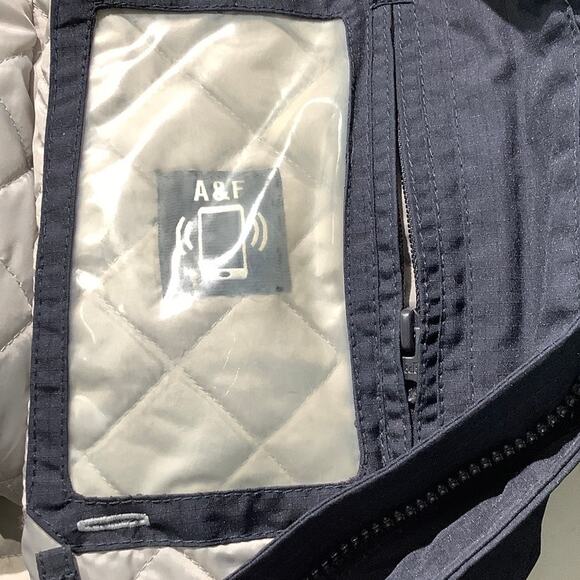 Abercrombie & Fitch Black Jacket XS - Minimalist, Streetwear, Athleisure - Picture 5 of 7